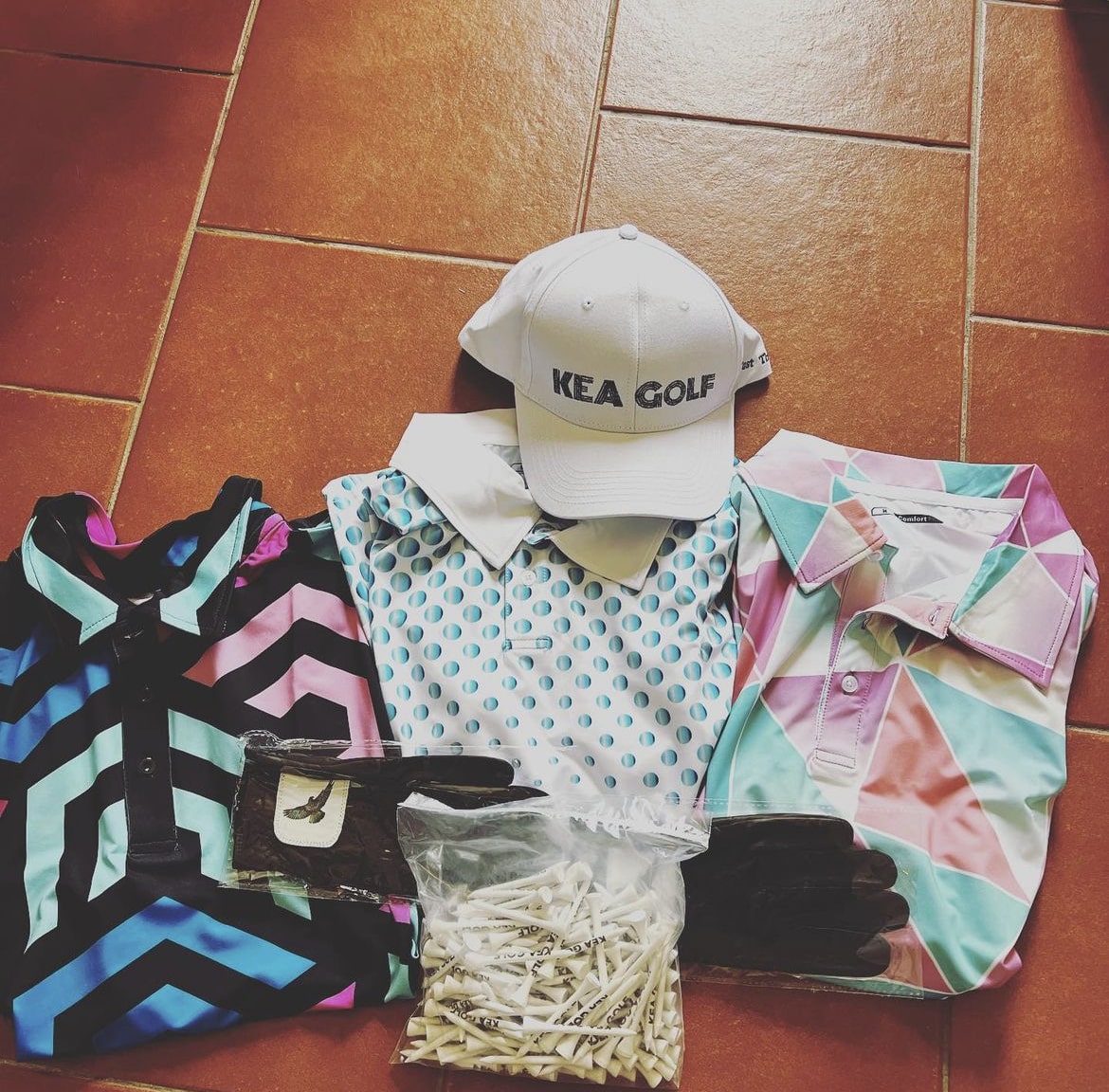 customers multi golf shirt and golf hat purchase from KEA Golf apparel